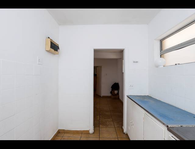 1 BEDROOM SECTIONAL TITLE TO LET IN SOUTH BEACH